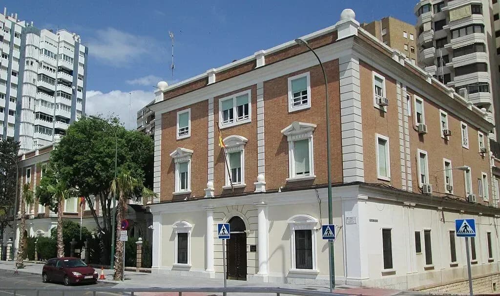 https://cms.stg.malaga.peninsula.co/uploads/8fa2217a_8756_44ea_9489_b28ee6e7a894_762227b9b5.webp