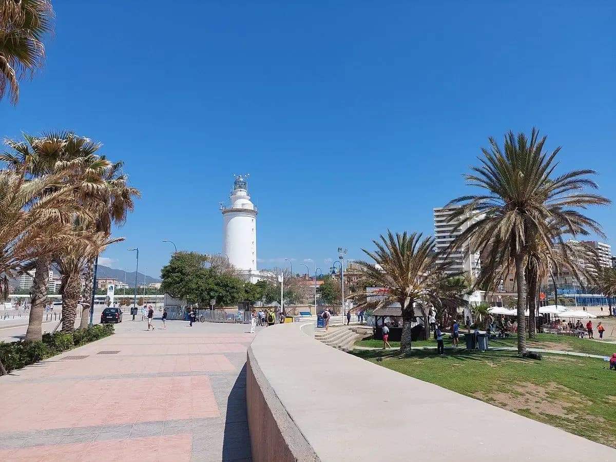 La Farola de Málaga